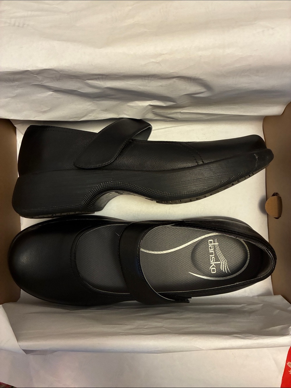 Dansko Willa Milled Nappa Shoes